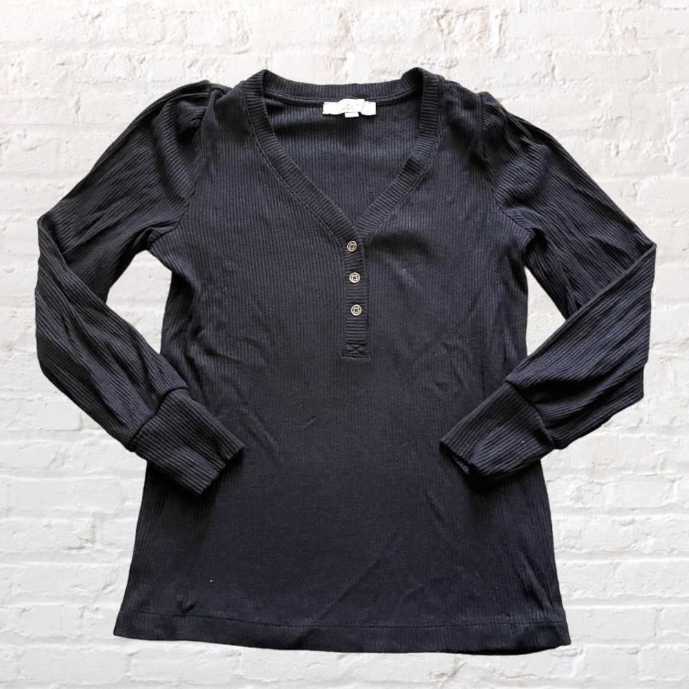 Like 🆕 Loft ribbed v-neck subtle puff sleeve sweater